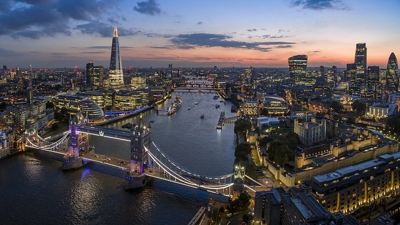 London — local landmark view